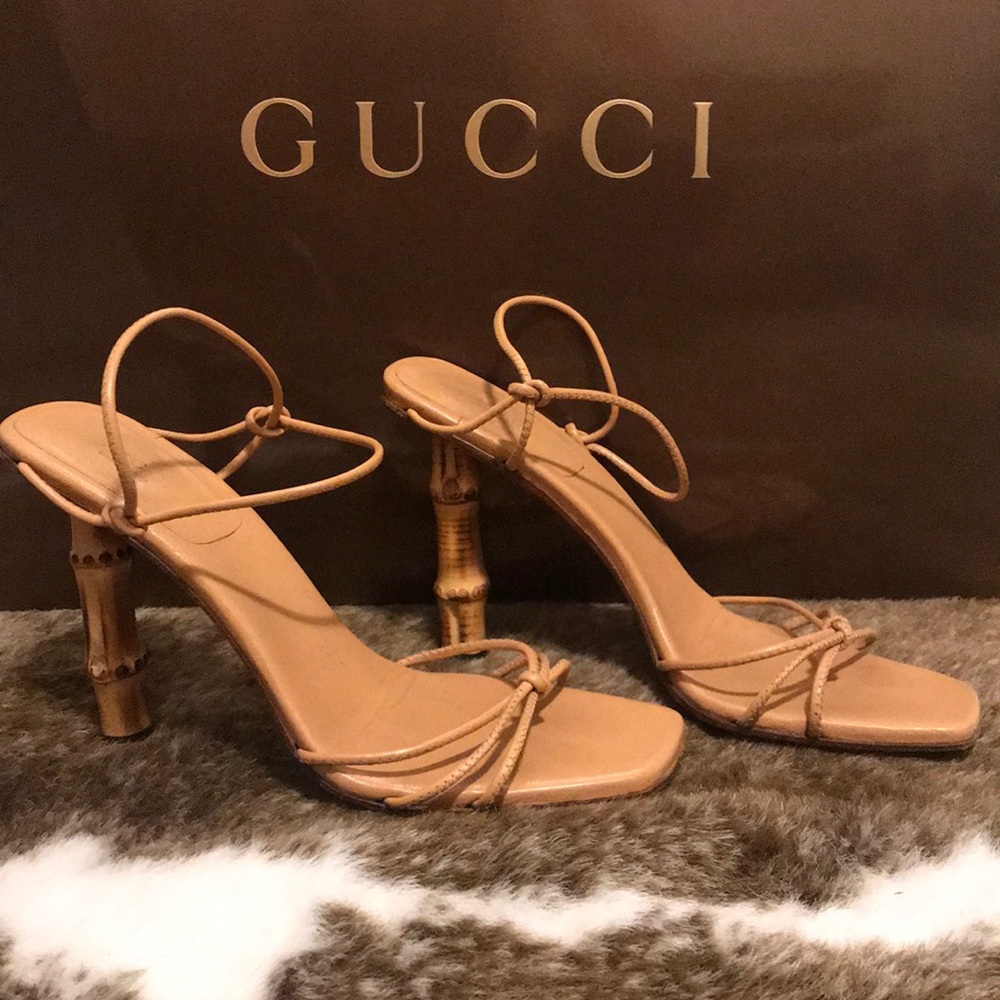 GUCCI Tom Ford Collection Bamboo Nude Heel 8B